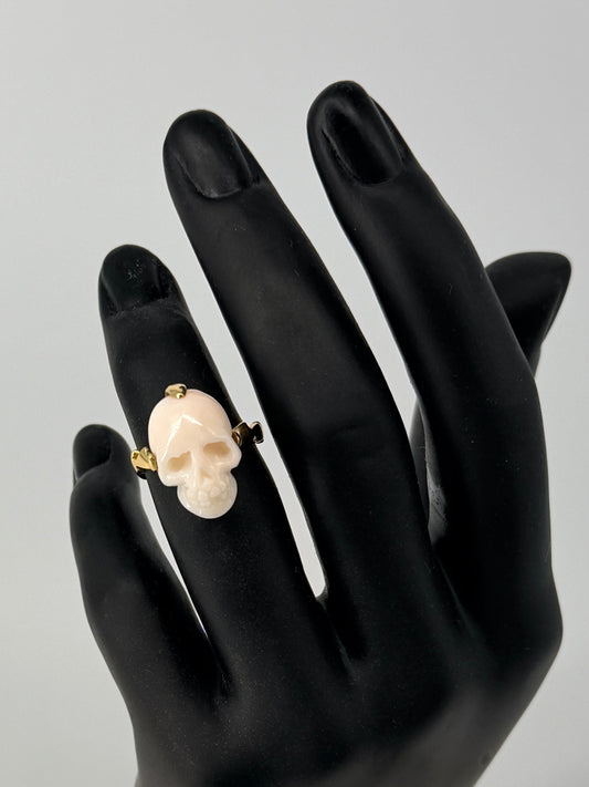 BLUSH PALE CORAL COCKTAIL RING IN 18K WITH LIGHTNING BOLT BAND DESIGN.
