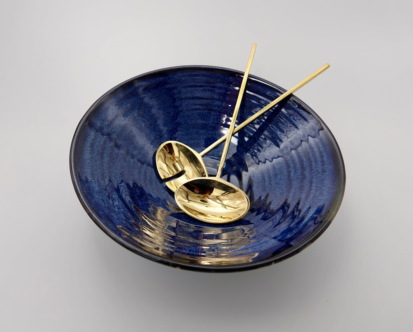 MEDITERRANEAN BLUE SWIRL BOWL 9"