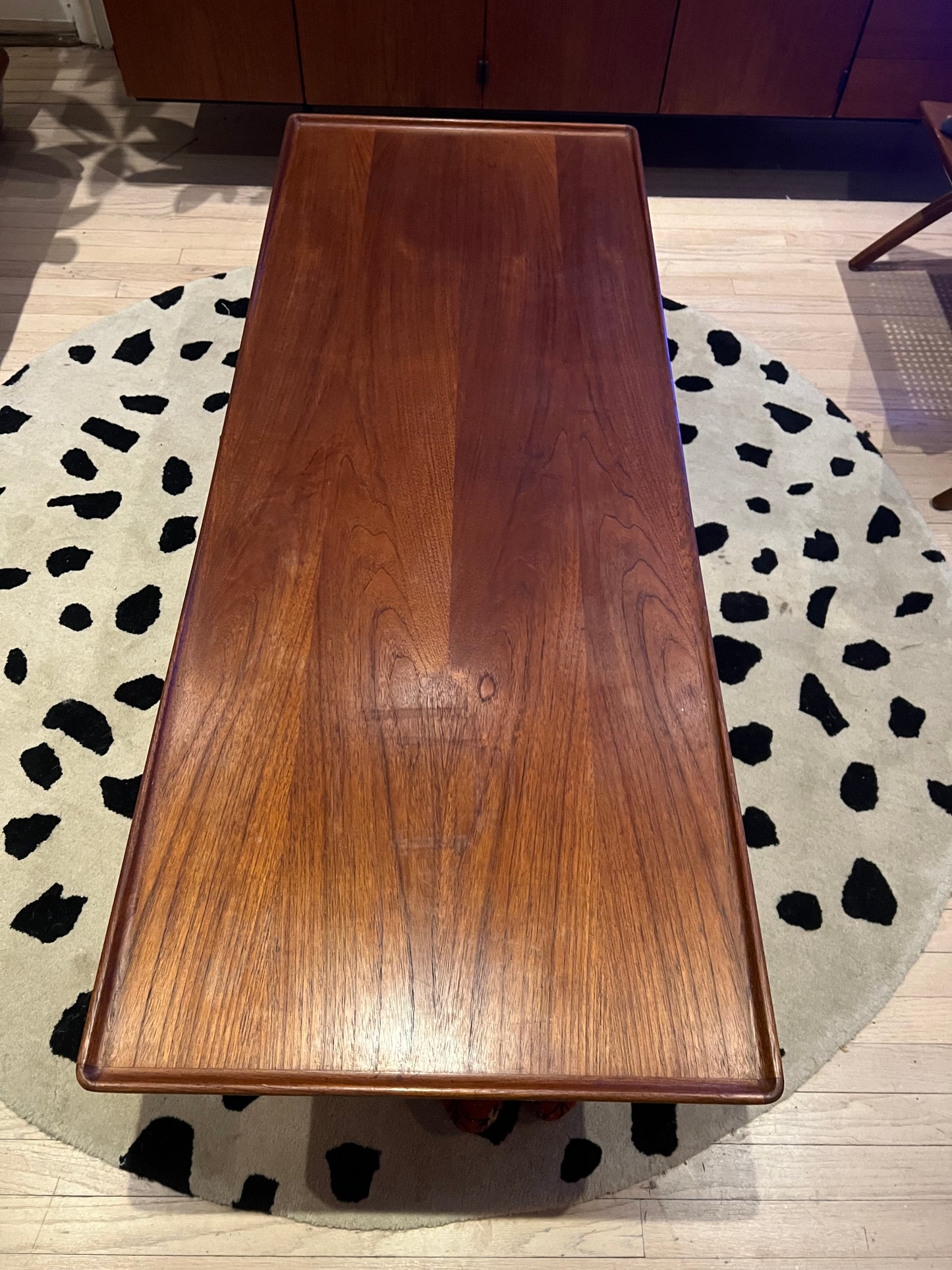 POUL JENSEN MID CENTURY TEAK COFFEE TABLE WITH TRAYS