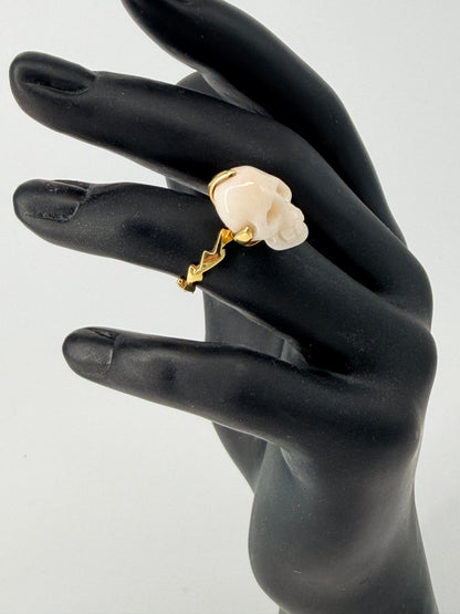 BLUSH PINK & 18KG CORAL SKULL RING